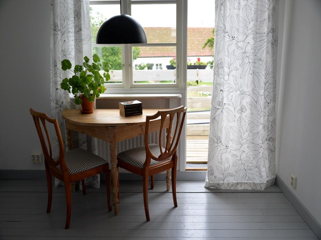 Onkel Enkels Pensionat Tomelilla Kamer foto